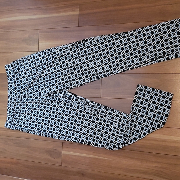 Nwt NINA LEONARD narrow leg pant - Picture 3 of 5